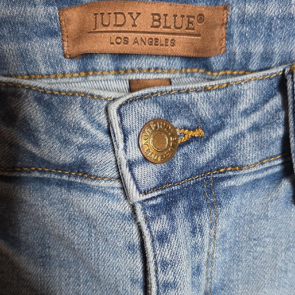 Judy Blue High Rise Wide Leg Crop Jeans Medium Wash Medium Release Hem 5/27 - Picture 6 of 10